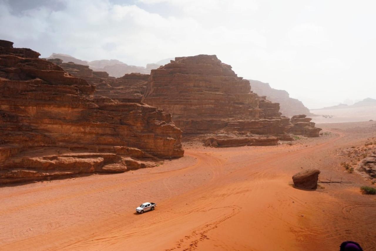 Wadi Rum-Bedouin Tents And Jeep Tours Dış mekan fotoğraf