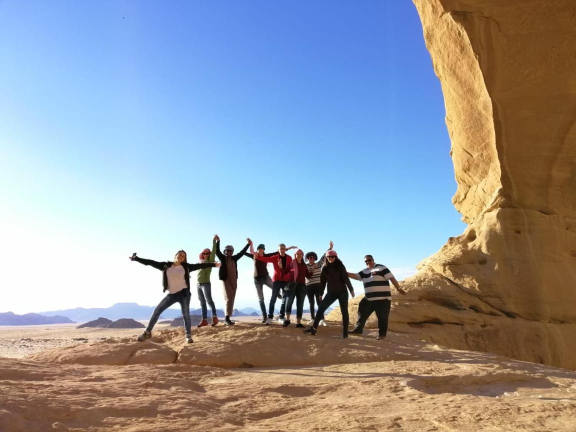 Wadi Rum-Bedouin Tents And Jeep Tours Dış mekan fotoğraf