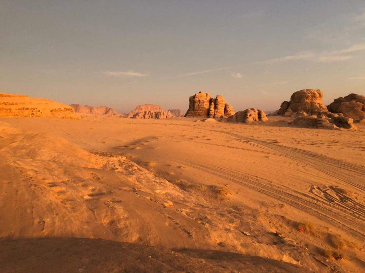 Wadi Rum-Bedouin Tents And Jeep Tours Dış mekan fotoğraf