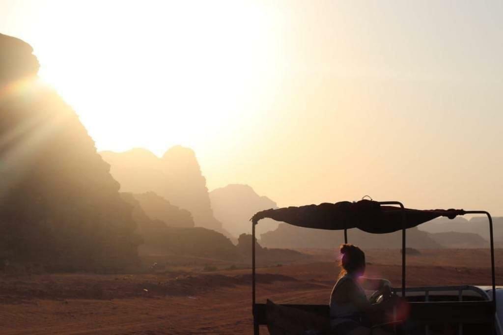 Wadi Rum-Bedouin Tents And Jeep Tours Dış mekan fotoğraf